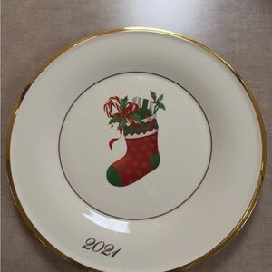 Lenox holiday plate